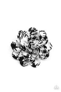 Patterned Paradise - White and Black Paparazzi Hair Clip