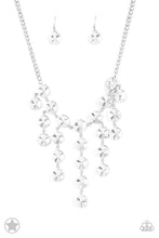 Load image into Gallery viewer, Spotlight Stunner Paparazzi  Necklace