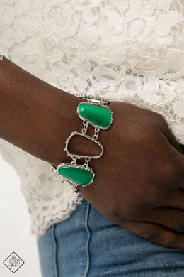 Yacht Club Couture - Green Paparazzi Bracelet -