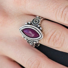 Load image into Gallery viewer, &quot;ZOO Hot To Handle&quot; - Plum Purple Stone Ring